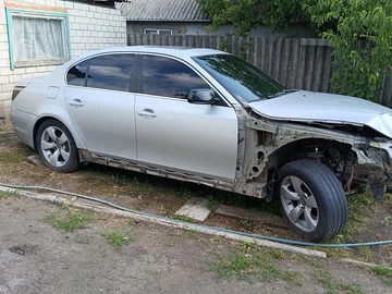 Авто BMW 5 Серия 2005 № 8852436