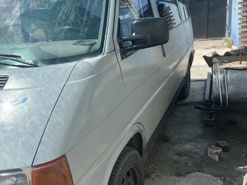 Авто Volkswagen Transporter 1999 № 8852485