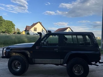Авто Nissan Patrol 1992 № 8852582