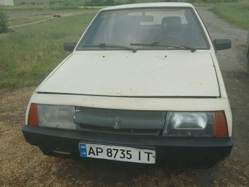 Авто ВАЗ 2109 1990 № 8852615