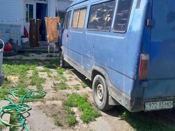 Авто Mercedes Sprinter 1994 № 8852637