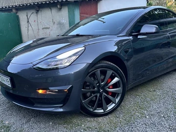 Авто Tesla Model 3 2019 № 8852777