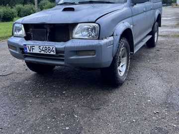 Авто Mitsubishi L 200 2003 № 8852798
