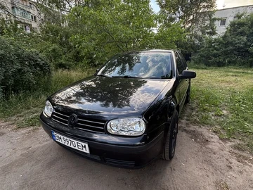 Авто Volkswagen Golf 2000 № 8852880