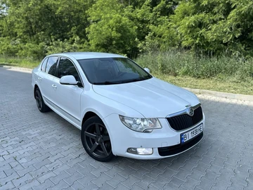Авто Skoda Superb 2010 № 8852885