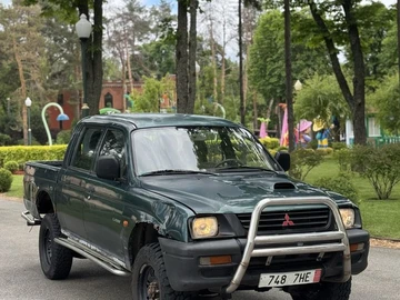 Авто Mitsubishi L 200 1996 № 8852988