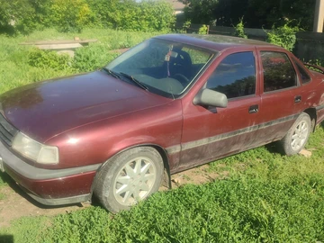 Авто Opel Vectra 1992 № 8853014