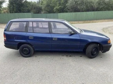 Авто Opel Astra 1992 № 8853040