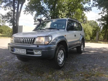 Авто Toyota Land Cruiser Prado 90 2000 № 8853043