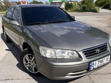 Авто Toyota Camry 2001 № 8853071