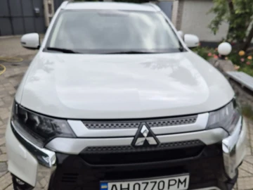 Авто Mitsubishi Outlander 2021 № 8853176