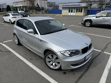 Авто BMW 1 Серия 2010 № 8853265