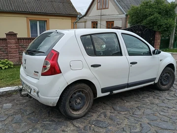 Авто Dacia Sandero 2009 № 8853402