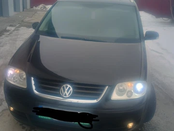 Авто Volkswagen Touran 2004 № 8853490