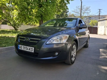 Авто KIA Cee X27 D 2007 № 8853628