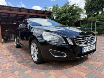 Авто Volvo S60 2012 № 8853679