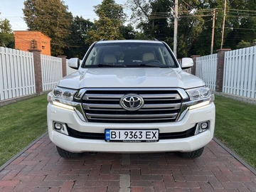 Авто Toyota Land Cruiser 200 2020 № 8853683