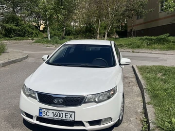 Авто KIA Cerato Forte  2011 № 8853696