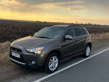 Авто Mitsubishi Asx 2011 № 8853906