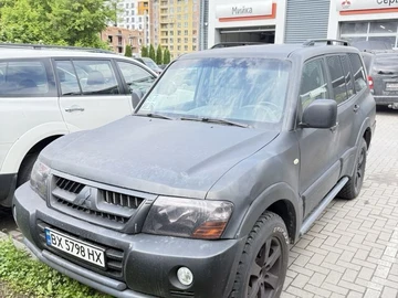 Авто Mitsubishi Pajero 2004 № 8854101