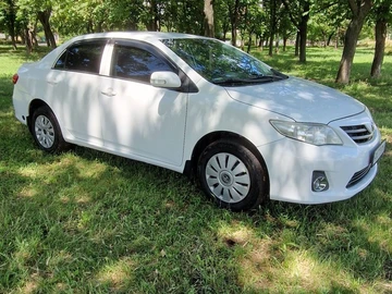 Авто Toyota Corolla 2012 № 8854128