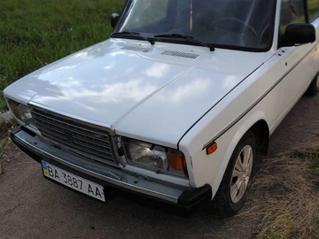 Авто ВАЗ 2107 2004 № 8854167