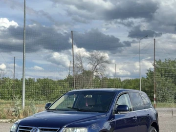 Авто Volkswagen Touareg 2006 № 8854313