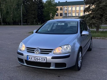 Авто Volkswagen Golf 2005 № 8854352
