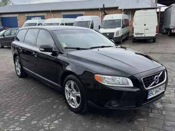 Авто Volvo V70 2009 № 8854378