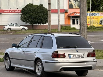 Авто BMW 5 Серия 2002 № 8854406