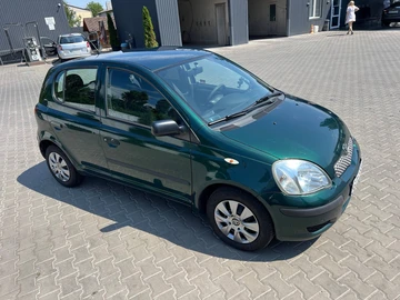 Авто Toyota Yaris 2004 № 8854445