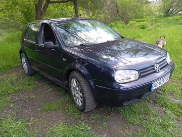 Авто Volkswagen Golf 2003 № 8854570