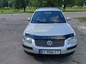 Авто Volkswagen Passat Variant 2001 № 8854623