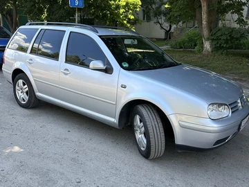 Авто Volkswagen Golf 2001 № 8854664