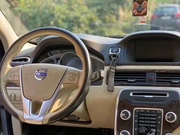 Авто Volvo Xc70 2014 № 8854835