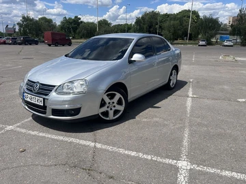 Авто Volkswagen Jetta 2010 № 8854861