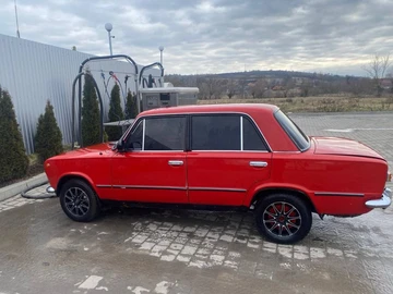 Авто ВАЗ 2101 1983 № 8854925