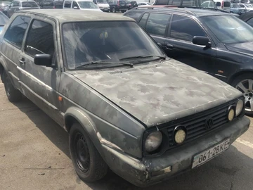 Авто Volkswagen Golf 1989 № 8855324