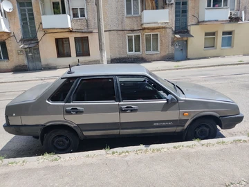 Авто ВАЗ 21099 1994 № 8855412