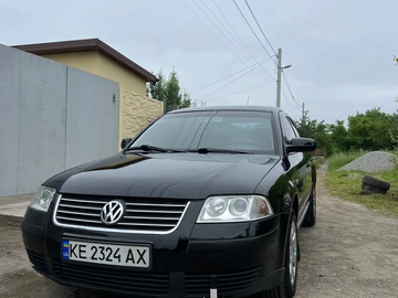 Авто Volkswagen Passat Sedan 2001 № 8855445