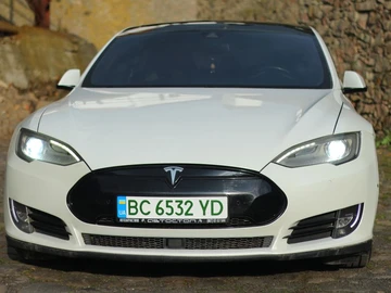 Авто Tesla Model S 2014 № 8855499