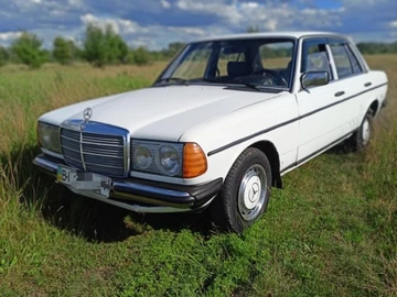 Авто Mercedes W123 1980 № 8855724
