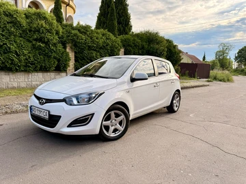 Авто Hyundai I20 2012 № 8855725