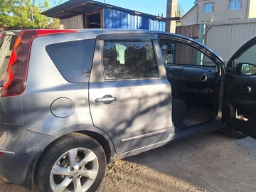 Авто Nissan Note 2009 № 8856060
