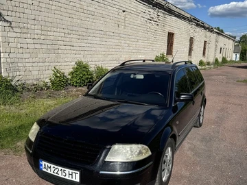 Авто Volkswagen Passat Variant 2003 № 8856272