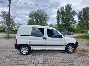 Авто Peugeot Partner 2008 № 8856448