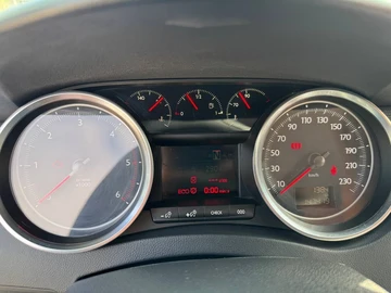 Авто Peugeot 508 2012 № 8856457