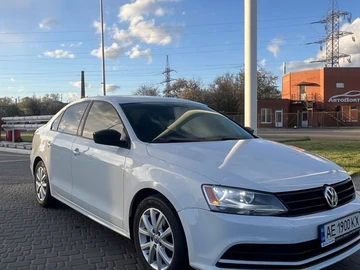 Авто Volkswagen Jetta 2015 № 8856487