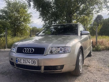 Авто Audi A4 2004 № 8856565