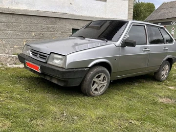 Авто ВАЗ 2109 1993 № 8856591